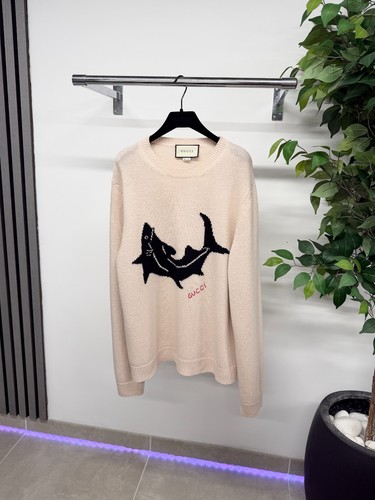 Gucci shark intarsia sweater - intarsia,